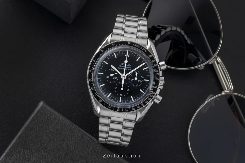 Omega Speedmaster Moonwatch chronograph steel manual winding men's watch 3590.50.00 LP: 7600EUR [2505502]