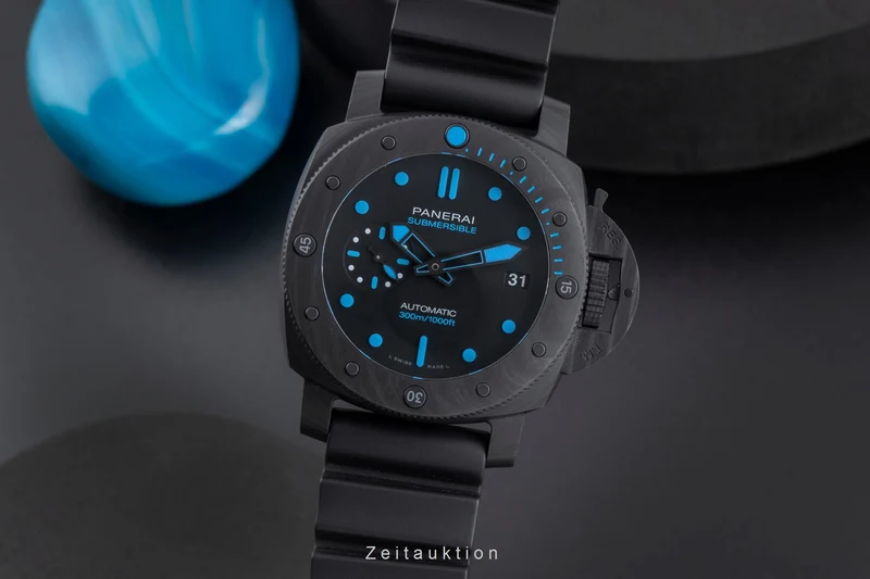 Panerai Submersible carbon automatic men's watch PAM00960 LP: 17900EUR [2506795]