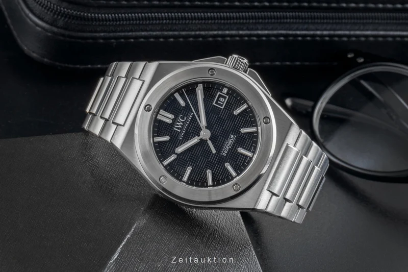 IWC Ingenieur steel automatic men's watch IW328901 LP: 12900EUR [2507068]