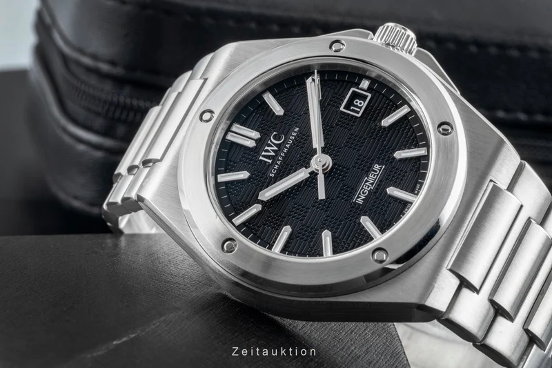 IWC Ingenieur steel automatic men's watch IW328901 LP: 12900EUR [2507068]