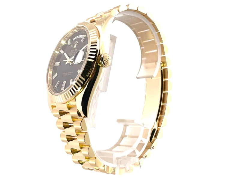 Rolex Day-Date 40 18 kt Gelbgold 228238 schwarzes Diamantzifferblatt