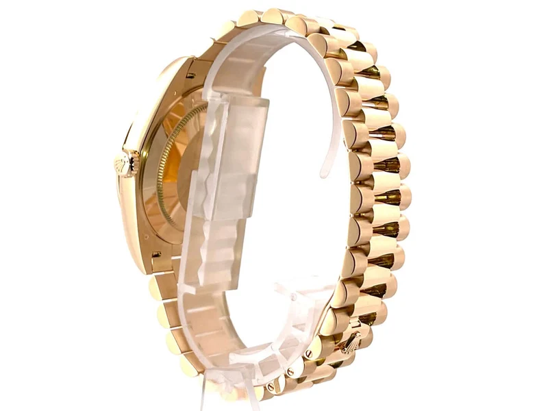 Rolex Day-Date 40 18 kt Gelbgold 228238 schwarzes Diamantzifferblatt