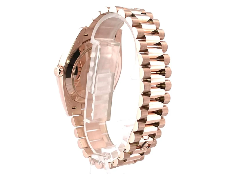 Rolex Day-Date 40 18 kt Everose-Gold 228235 Schoko Diamant