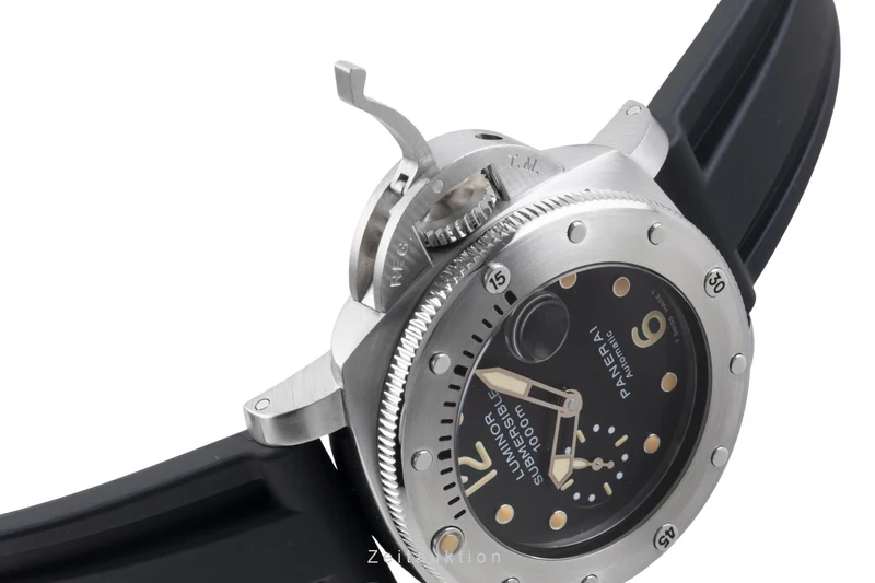 Panerai Submersible steel automatic men's watch PAM00243 [2505403]