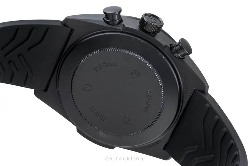 Tudor Black Shield chronograph ceramic / steel automatic men's watch 42000CR [2506910]