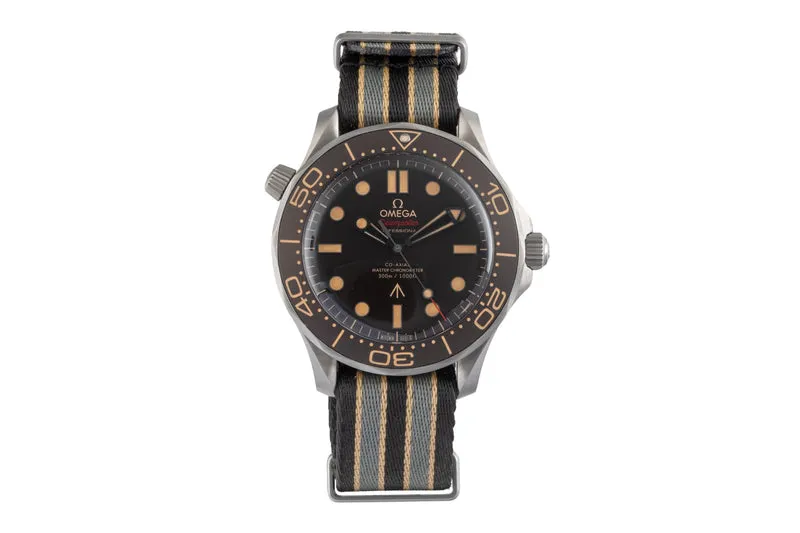 Omega Seamaster titanium automatic men's watch 210.92.42.20.01.001 LP: 9700EUR [2506718]