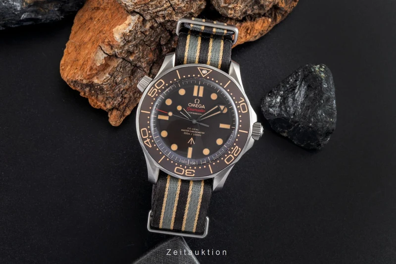 Omega Seamaster titanium automatic men's watch 210.92.42.20.01.001 LP: 9700EUR [2506718]