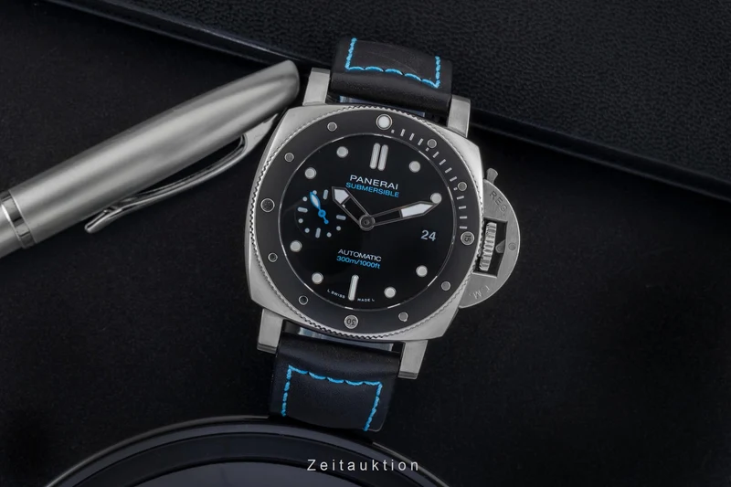 Panerai Submersible steel automatic men's watch PAM00683 LP: 9700EUR [2506527]