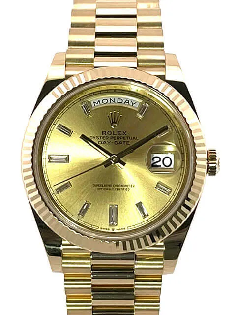 Rolex Day-Date 40 18 kt Gelbgold 228238 Champagner DIA