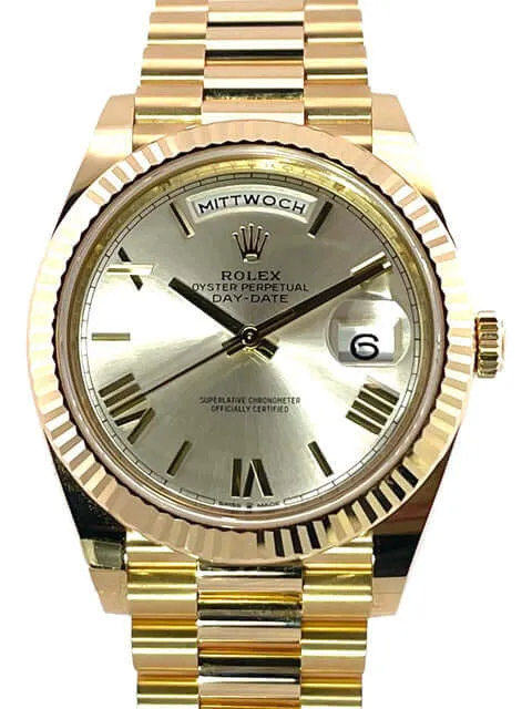 Rolex Day-Date 40 18 kt Gelbgold 228238 Silber R