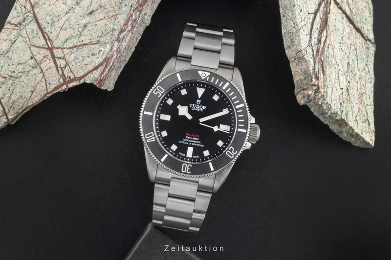 Tudor Pelagos titanium automatic men's watch 25407N-0001 LP: 4850EUR [2507225]