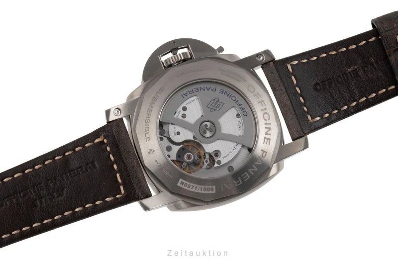 Panerai Submersible titanium automatic men's watch PAM00305 LP: 10900EUR [2503678]
