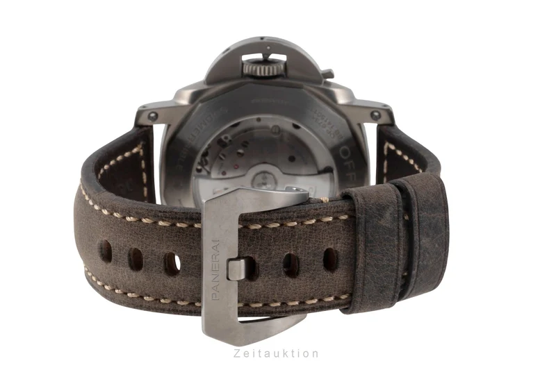 Panerai Submersible titanium automatic men's watch PAM00305 LP: 10900EUR [2503678]
