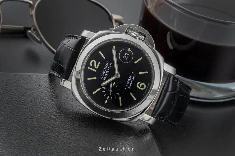 Panerai Luminor Marina steel automatic men's watch PAM00104 LP: 8900EUR [2506302]