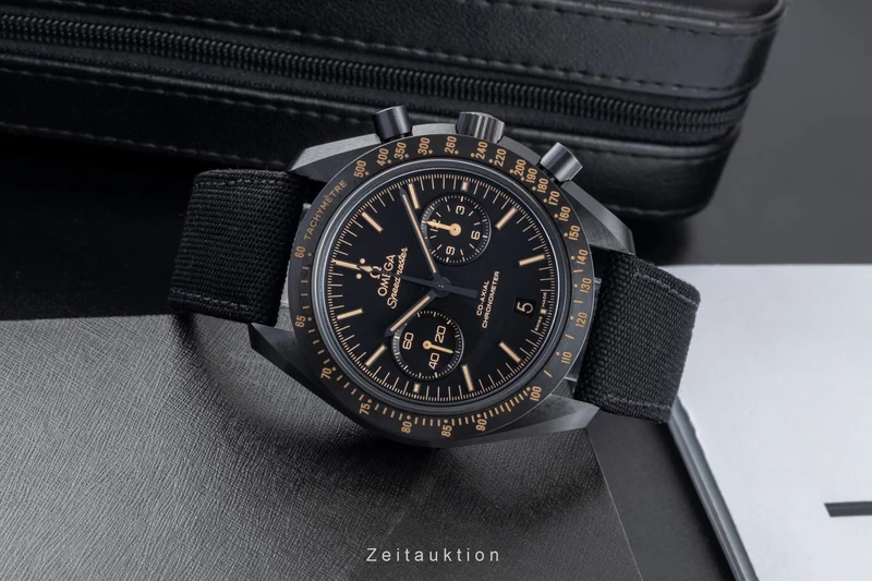 Omega Speedmaster Moonwatch chronograph ceramic automatic men's watch 311.92.44.51.01.006 LP: 13900EUR [2506388]