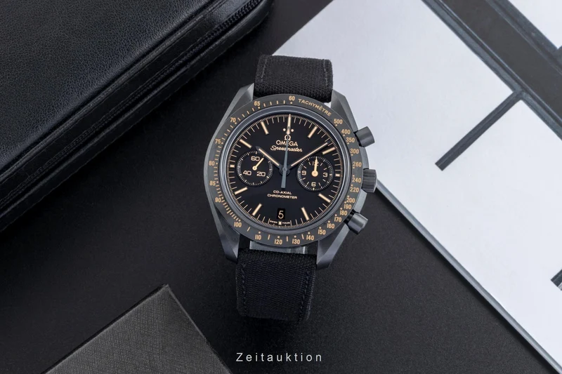 Omega Speedmaster Moonwatch chronograph ceramic automatic men's watch 311.92.44.51.01.006 LP: 13900EUR [2506388]