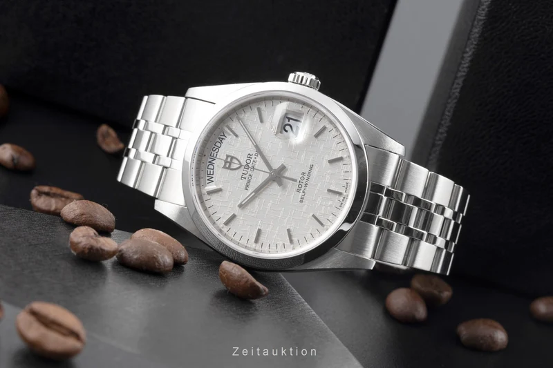 Tudor Date-Day steel automatic men's watch 76200 [2507120]