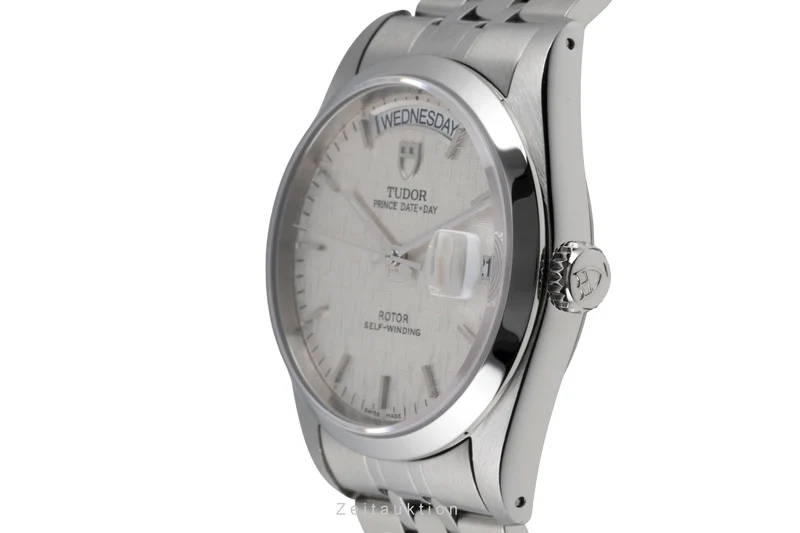 Tudor Date-Day steel automatic men's watch 76200 [2507120]