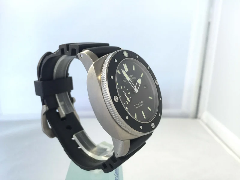 Panerai Luminor Submersible 1950 Amagnetic 3 Days Titanio gebraucht
