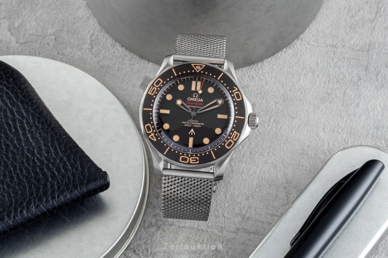 Omega Seamaster titanium automatic men's watch 210.90.42.20.01.001 LP: 10900EUR [2507055]