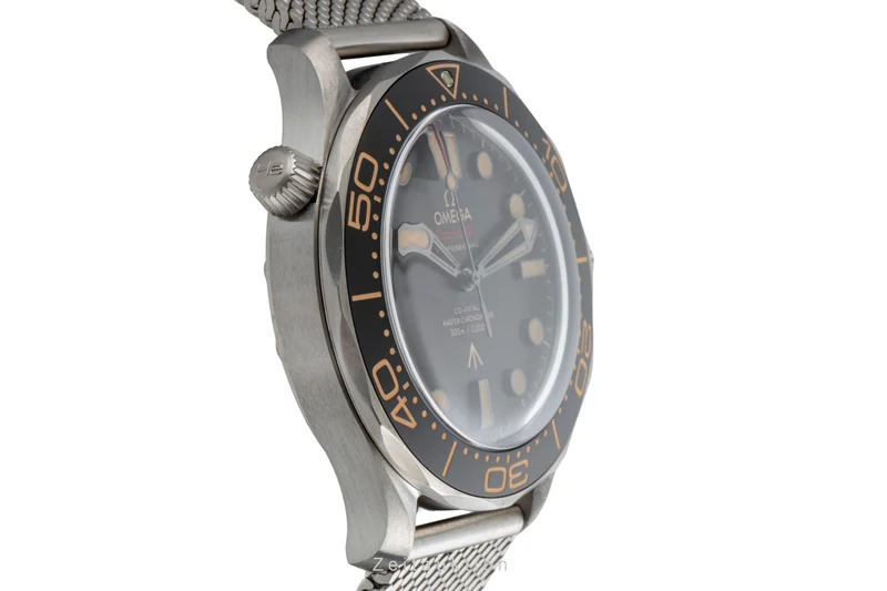 Omega Seamaster titanium automatic men's watch 210.90.42.20.01.001 LP: 10900EUR [2507055]