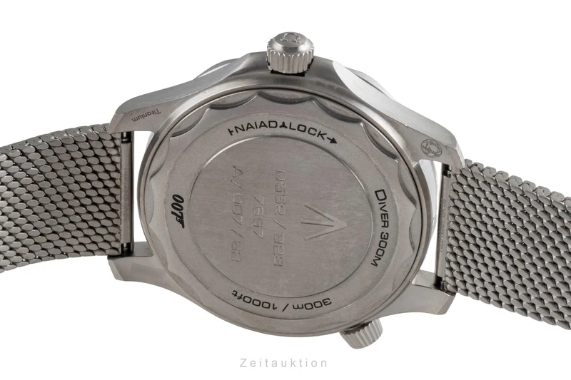 Omega Seamaster titanium automatic men's watch 210.90.42.20.01.001 LP: 10900EUR [2507055]