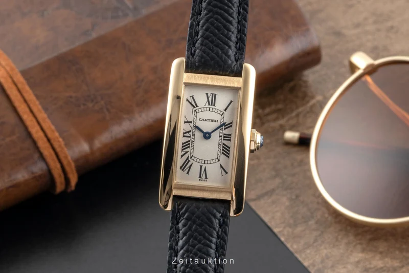 Cartier Tank Américaine 18 ct gold quartz women's watch W26015K2 [2506818]