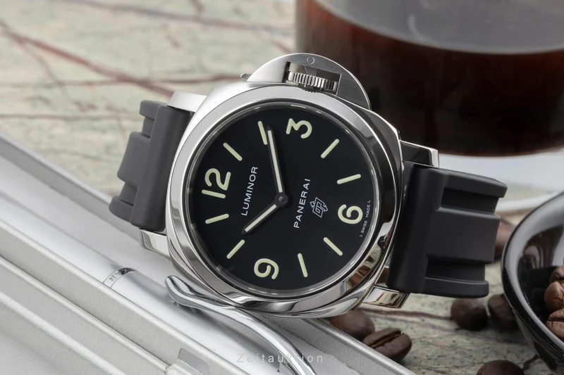 Panerai Luminor steel manual winding men's watch PAM01000 LP: 5700EUR [2506472]