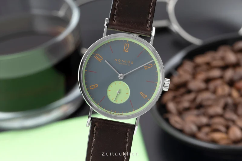 Nomos Tangente steel manual winding unisex Tangente Super 30 Feldmausgrau Limited [2506745]
