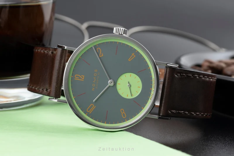 Nomos Tangente steel manual winding unisex Tangente Super 30 Feldmausgrau Limited [2506745]