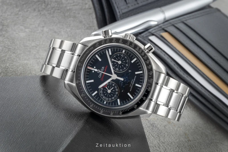 Omega Speedmaster chronograph steel automatic men's watch 304.30.44.52.01.001 LP: 12600EUR [2506945]