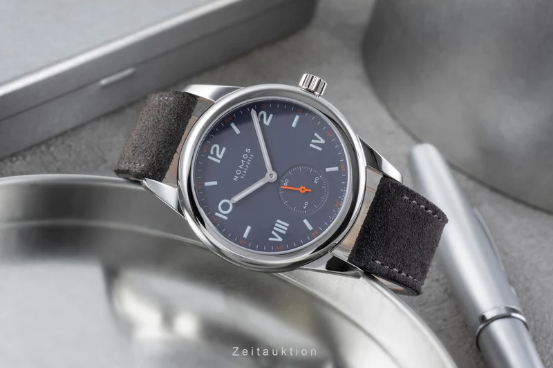 Nomos Club steel manual winding unisex 713 [2507153]
