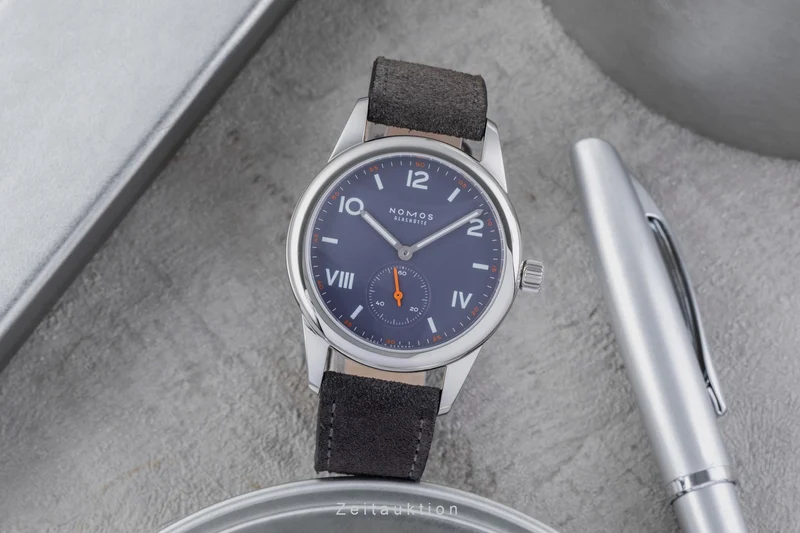 Nomos Club steel manual winding unisex 713 [2507153]
