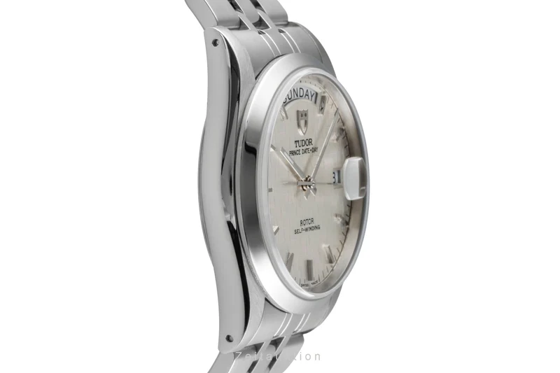 Tudor Date-Day steel automatic men's watch 76200 [2506722]