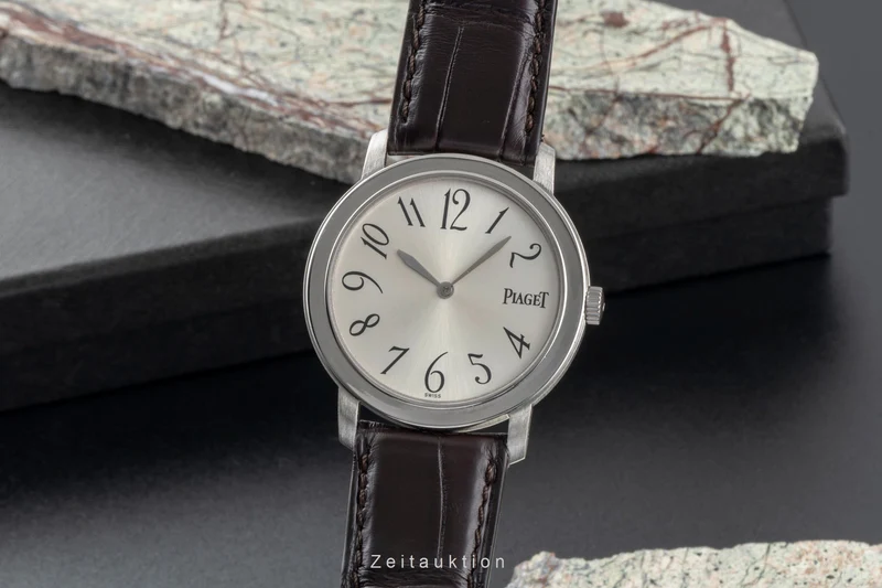 Piaget Altiplano 18 ct white gold quartz men's watch 50920 [2506047]