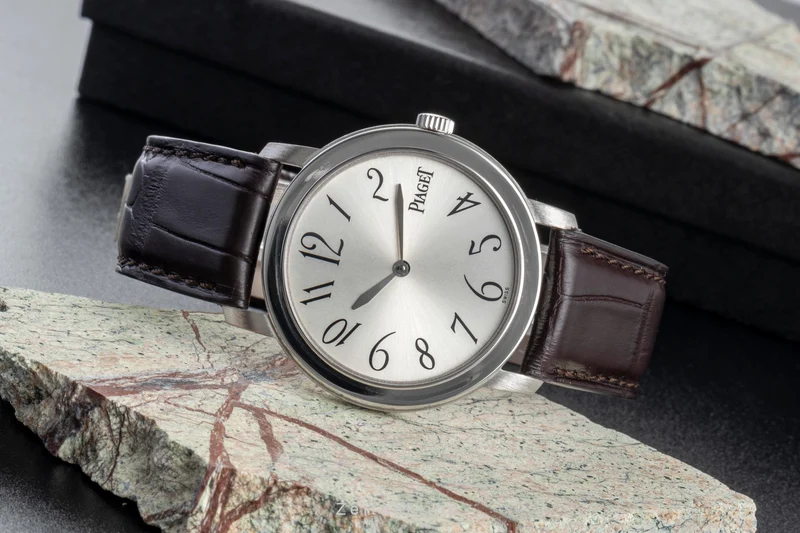 Piaget Altiplano 18 ct white gold quartz men's watch 50920 [2506047]