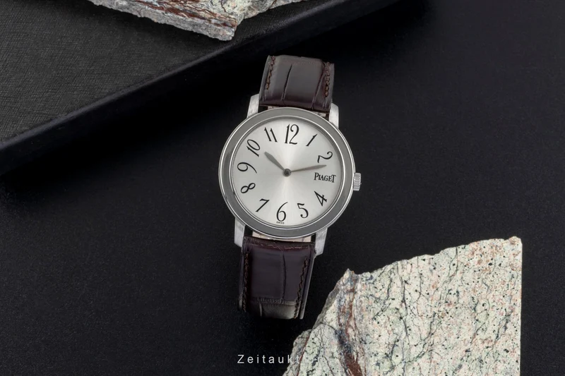 Piaget Altiplano 18 ct white gold quartz men's watch 50920 [2506047]