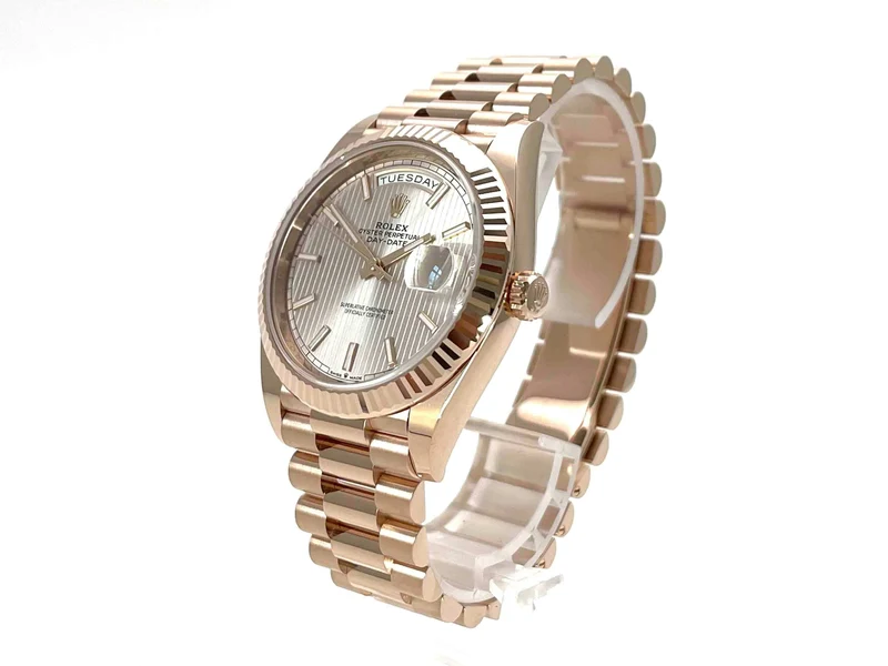 Rolex Day-Date 40 18 kt Everose-Gold 228235 Sundust
