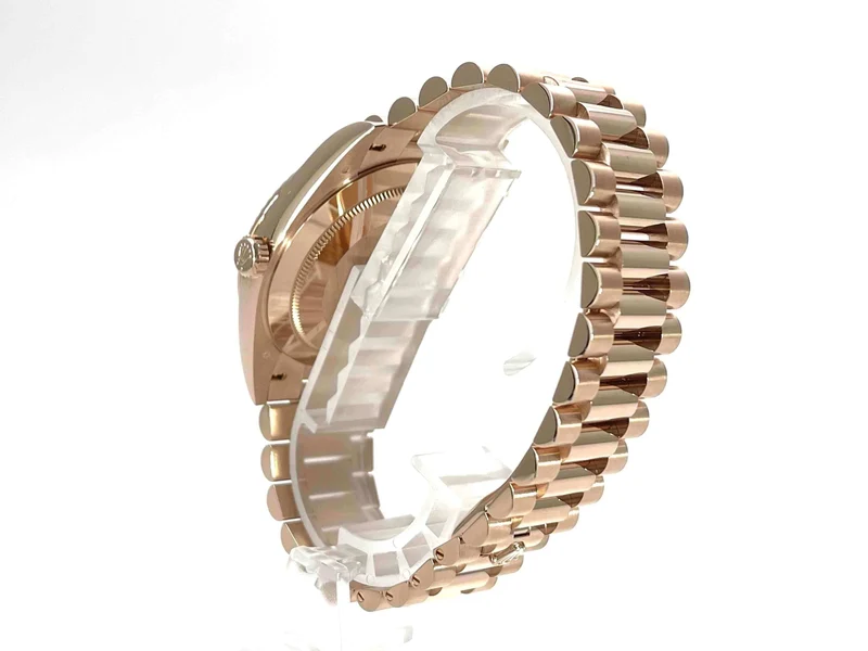 Rolex Day-Date 40 18 kt Everose-Gold 228235 Sundust