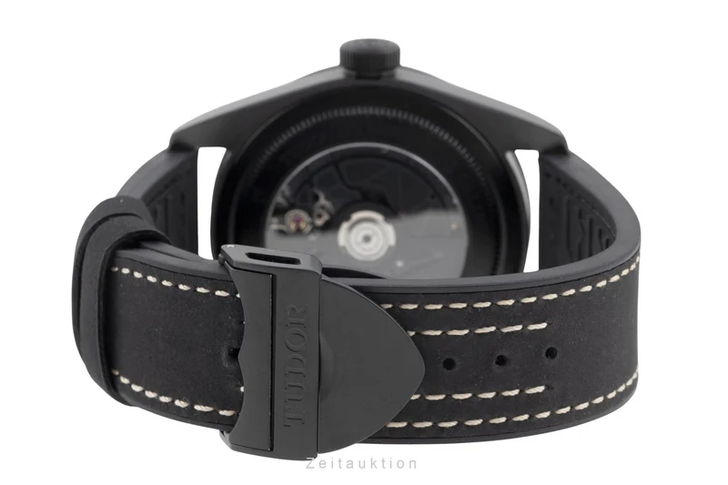 Tudor Black Bay ceramic / steel automatic men's watch 79210CNU LP: 5300EUR [2506650]