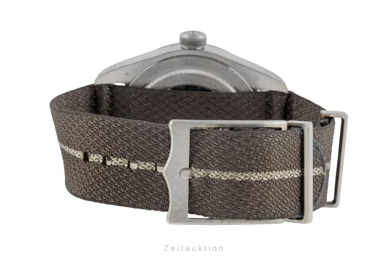 Tudor Black Bay silver automatic men's watch 79010S LP: 4810EUR [2504582]