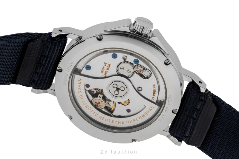 Nomos Ahoi steel automatic men's watch 566 LP: 3620EUR [2506220]