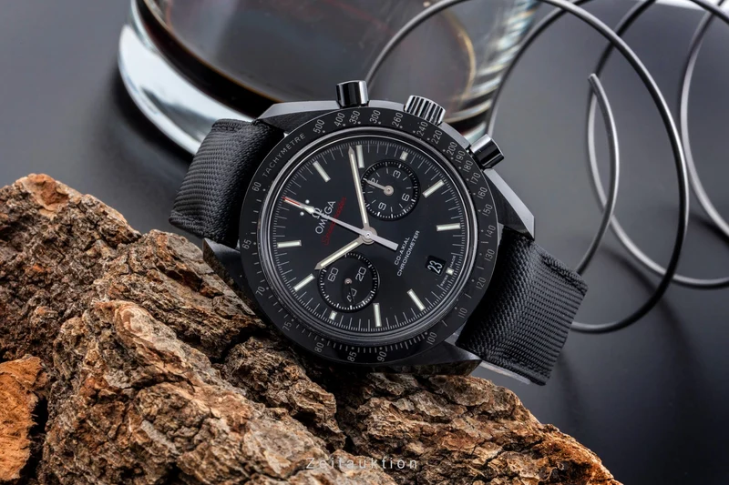 Omega Speedmaster Moonwatch chronograph ceramic automatic men's watch 311.92.44.51.01.007 LP: 13900EUR [2506726]