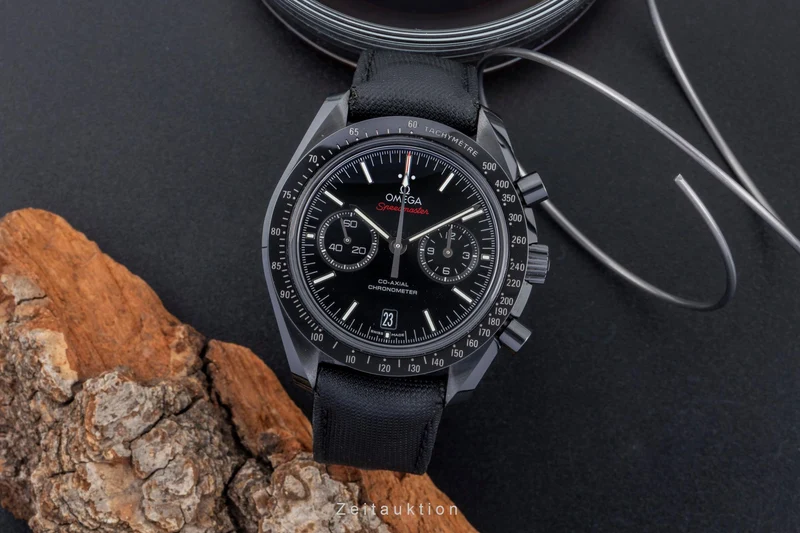Omega Speedmaster Moonwatch chronograph ceramic automatic men's watch 311.92.44.51.01.007 LP: 13900EUR [2506726]