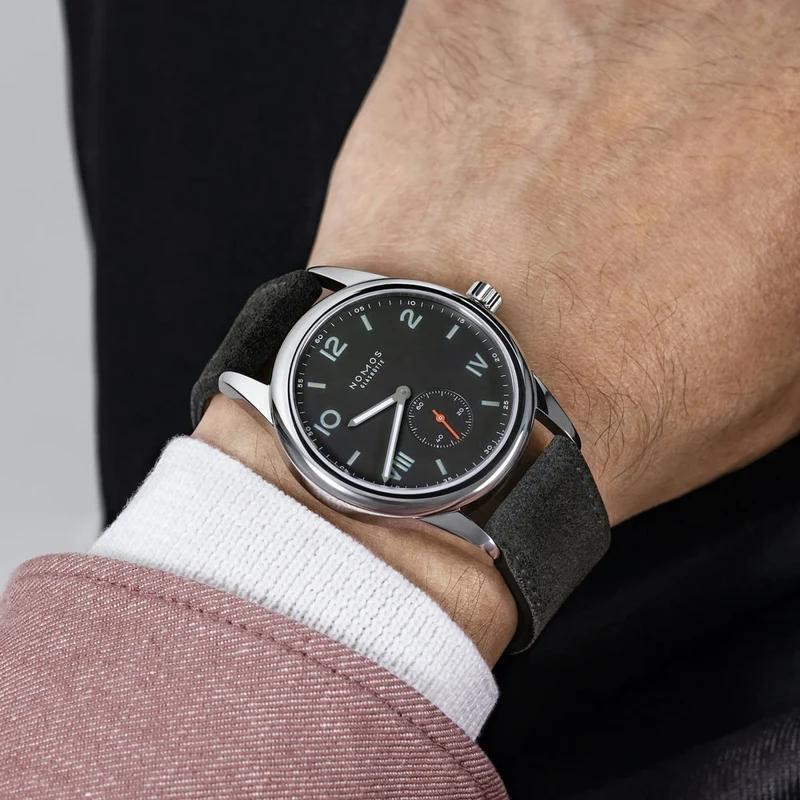 NOMOS Club NOMOS738