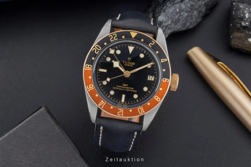 Tudor Black Bay steel / gold automatic men's watch 79833MN LP: 4840EUR [2506447]