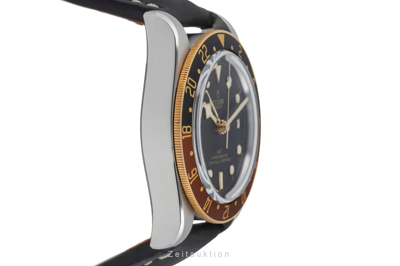 Tudor Black Bay steel / gold automatic men's watch 79833MN LP: 4840EUR [2506447]