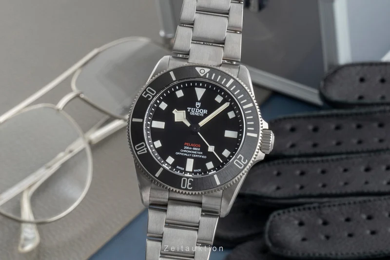 Tudor Pelagos titanium automatic men's watch 25407N LP: 4850EUR [2506408]