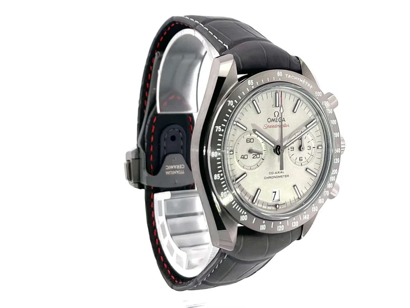 Omega Speedmaster Moonwatch Grey Side of the Moon 311.93.44.51.99.002