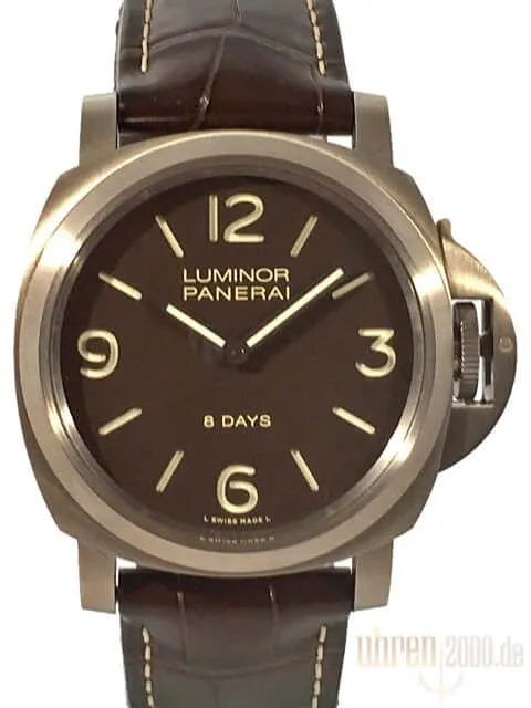 Panerai Luminor 8 Days Titanium PAM00562 aus 2015